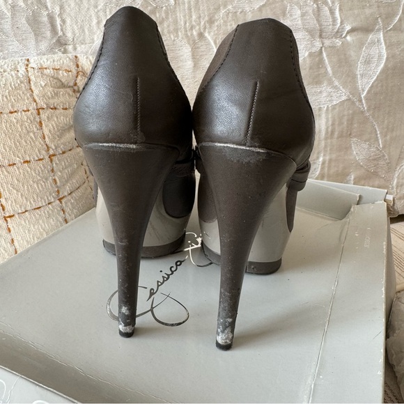 Jessica Simpson High Heel Gray Size 7 - Picture 5 of 7
